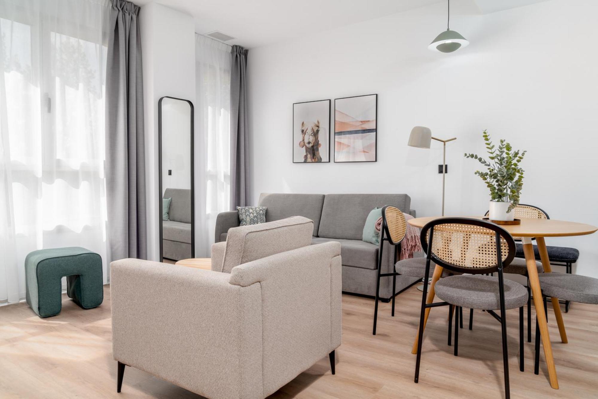 Limehome Valencia Carrer D'Antonio Ferrandis Exterior foto